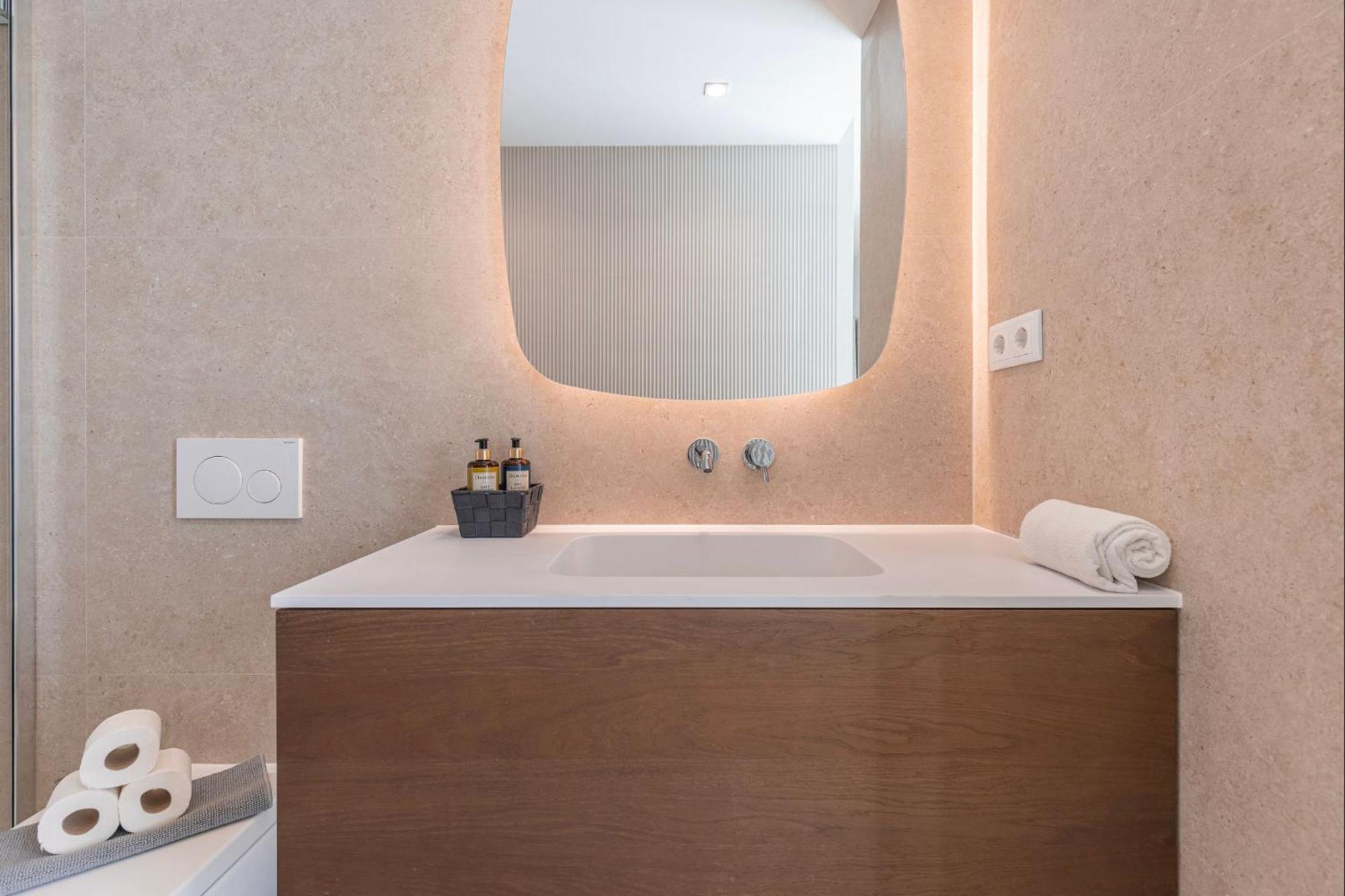 Lovelystay - Breathtaking Panorama - Luxurious Penthouse! Lizbona Zewnętrze zdjęcie